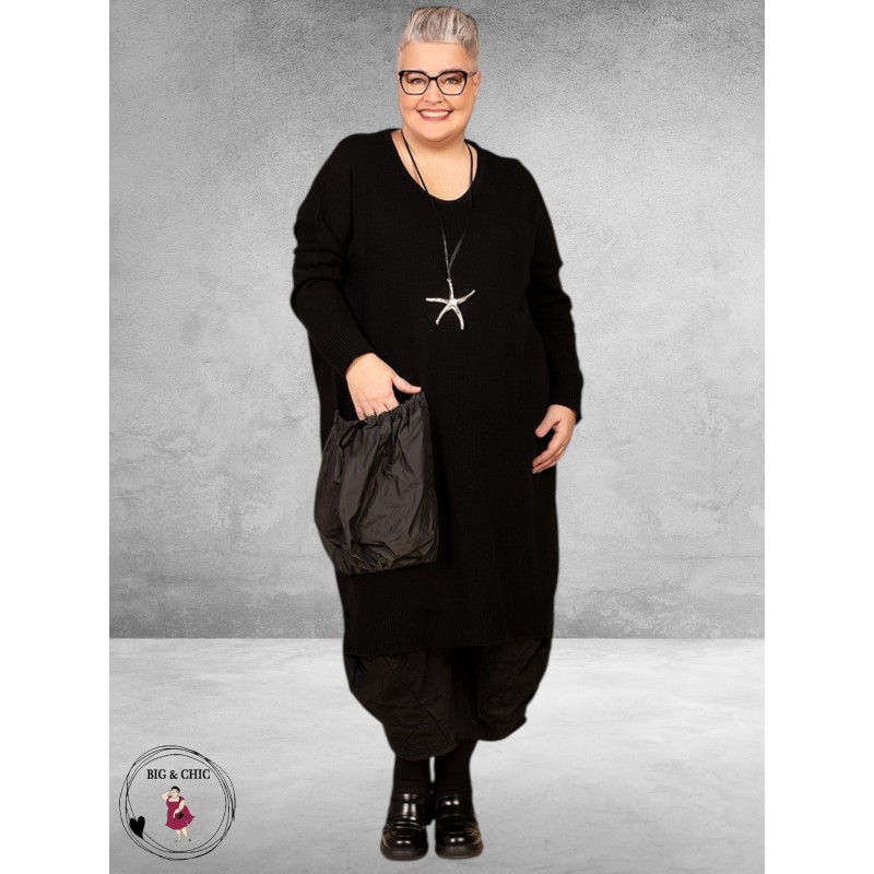 AKH Jurk Stella Zwart Gebreid