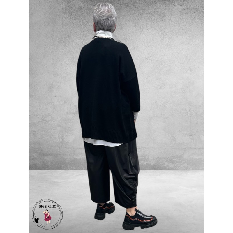 AKH Trui Zwart  Destroyed