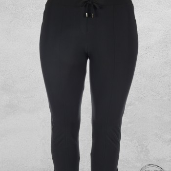 Only-M Capri Broek  Travel ZWART