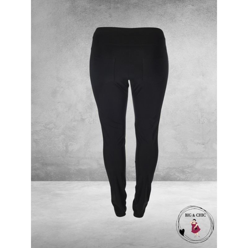 Only-M Travel Pantalon Sporty Strong 036 Zwart