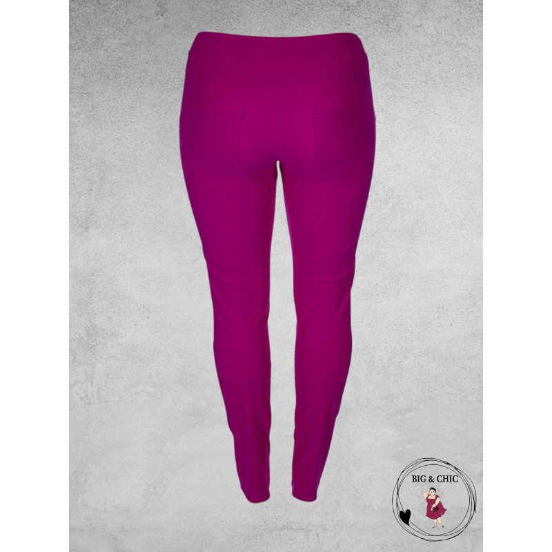 Only-M Travel Pantalon 036 STRAK Ciclamino