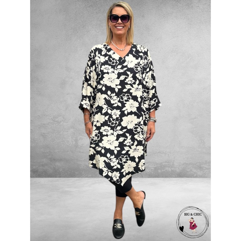 STUDIO Tuniek Juline