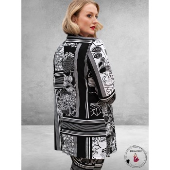 Plus Basics Blazer Roll-Up Conta Flower