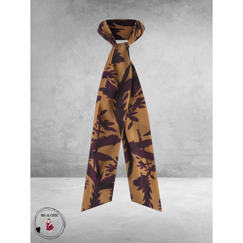 Plus Basics Shawl Elegant Florals